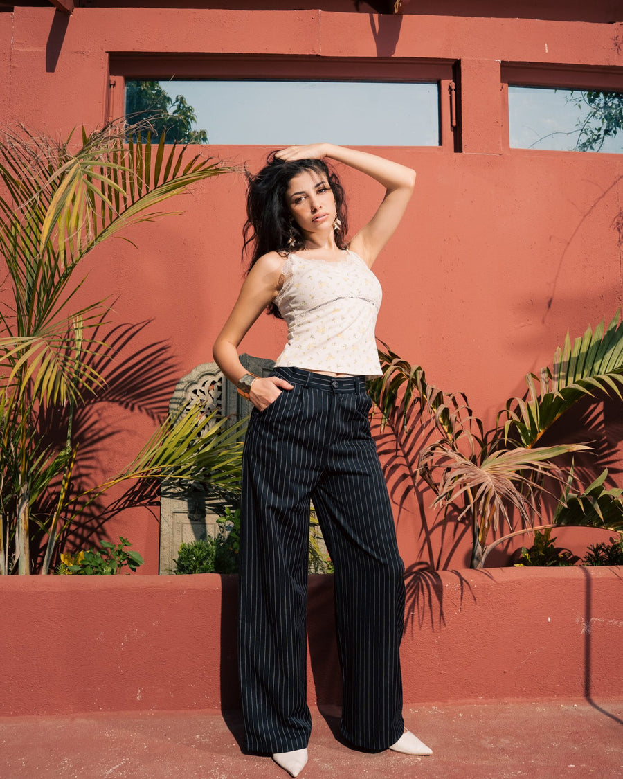 Pleated Wide-Leg Trousers — Black