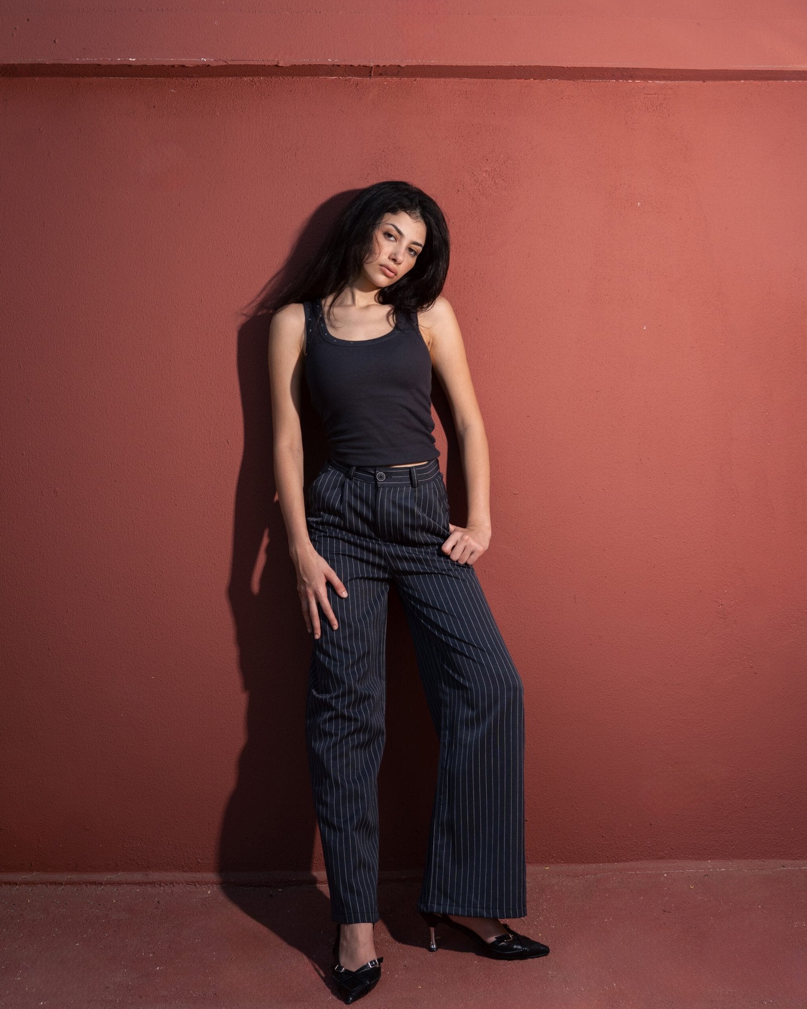 Pleated Wide-Leg Trousers — Gray