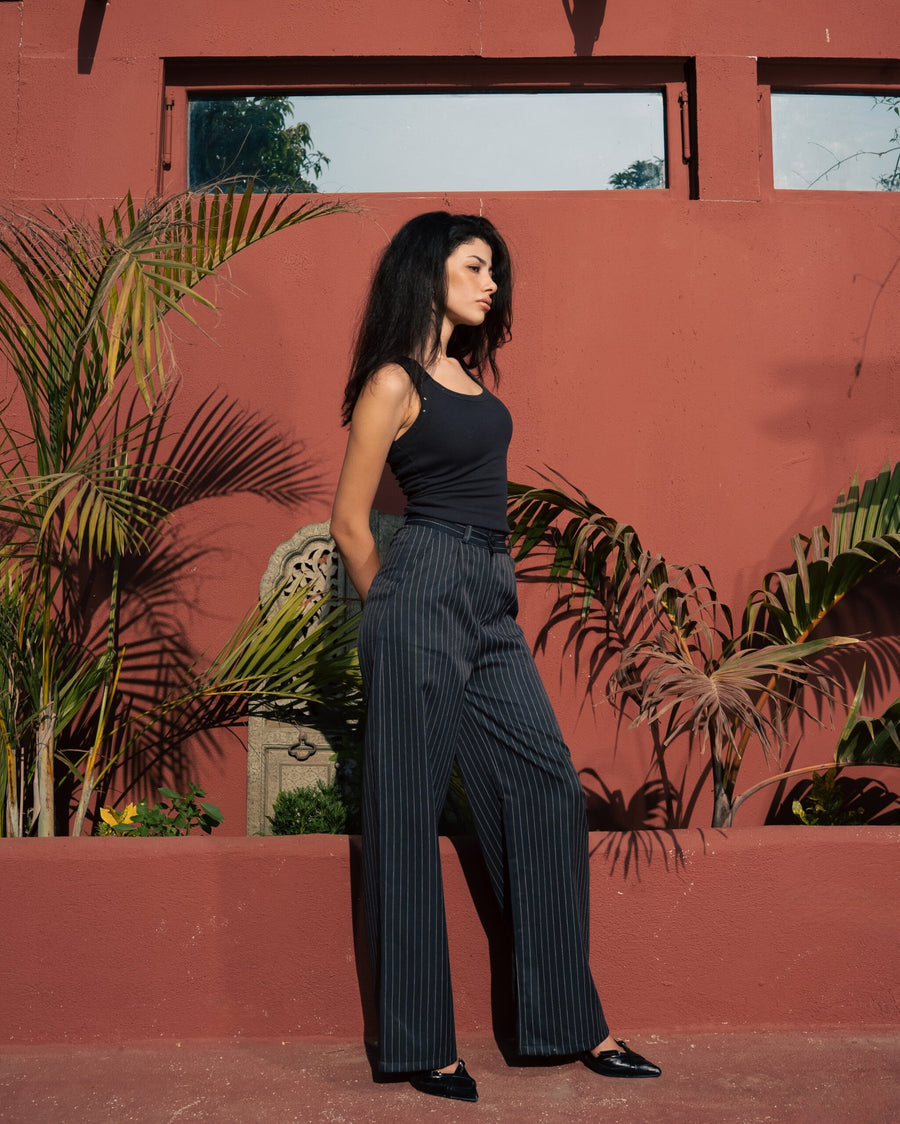 Pleated Wide-Leg Trousers — Gray
