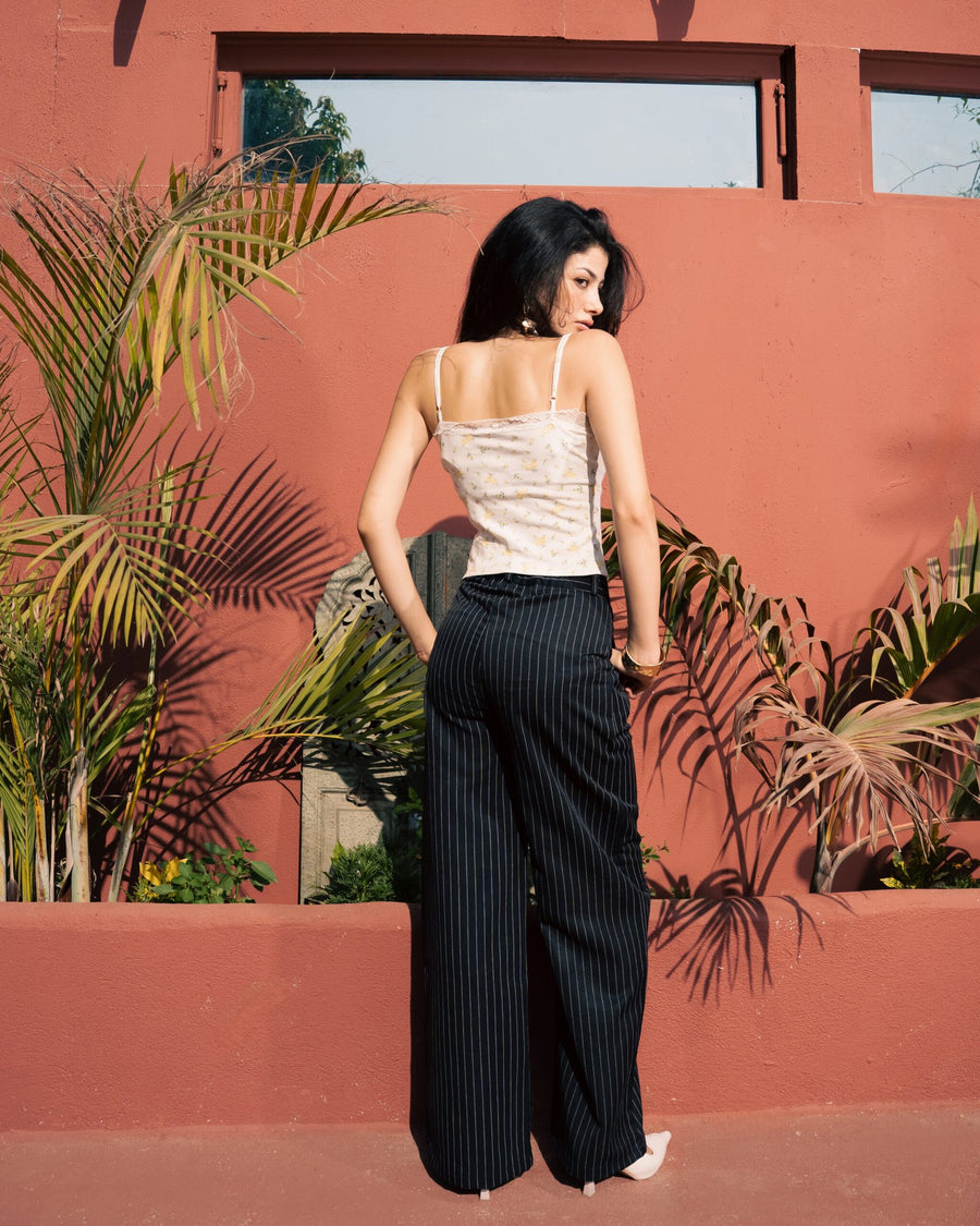 Pleated Wide-Leg Trousers — Black